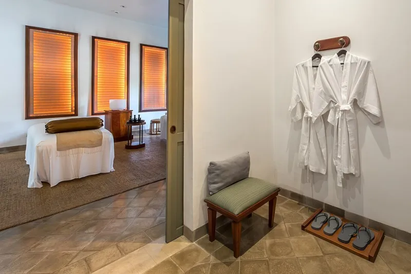 Access Versus Ownership: Why Having a Massage Chair at Home Transforms Self-Care From an Event Into a Practice